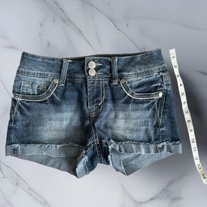 Wallflower Jean shorts - size 3
